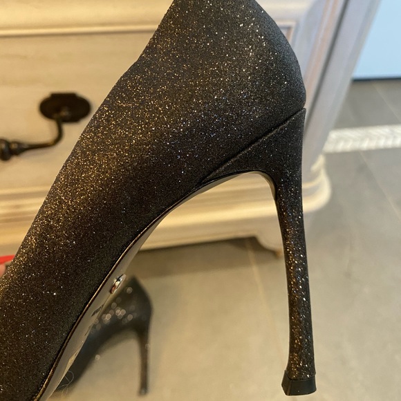 Christian Dior black glittery high heels pumps pointy toes classic dior heels - Picture 9 of 10